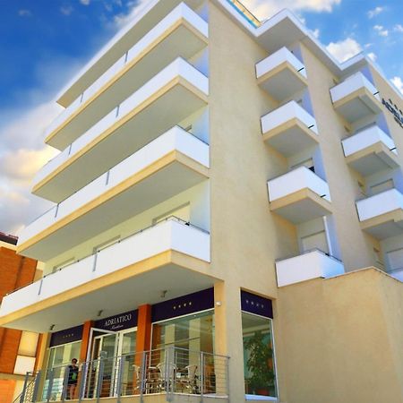 Residence Adriatico 加比切马莱 外观 照片