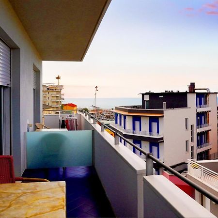 Residence Adriatico 加比切马莱 外观 照片