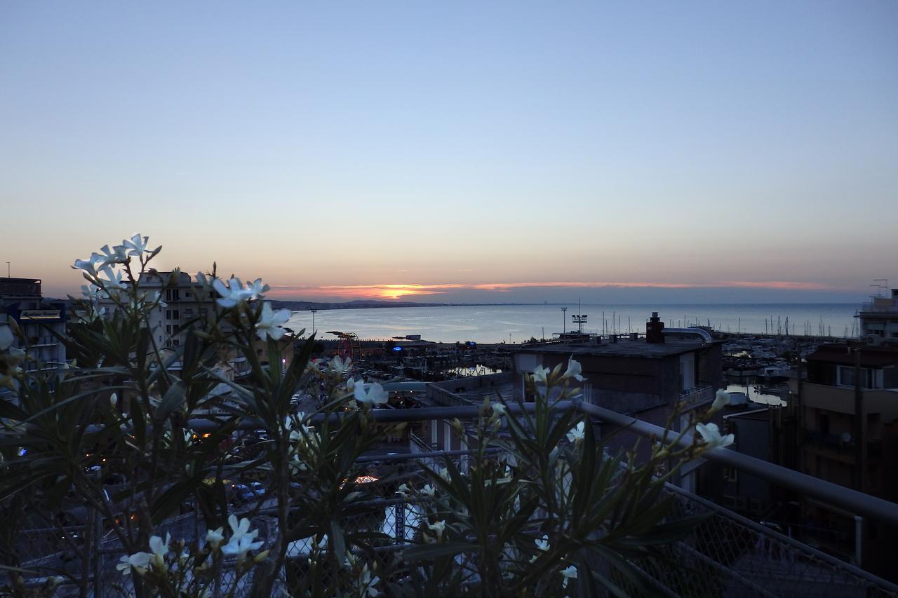 Residence Adriatico 加比切马莱 客房 照片